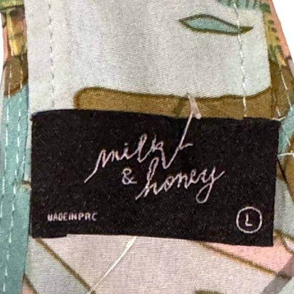NWOT Milk and Honey Paisley Halter Large - Picture 5 of 5